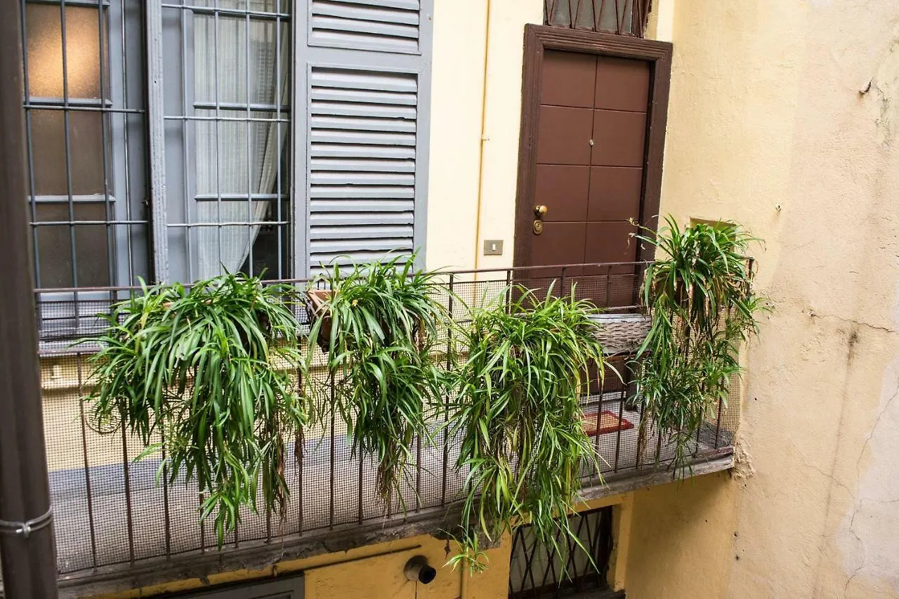 Apartamento Youhosty - Mercato Dx 16 Milán